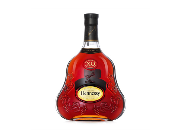 汕头回收轩尼诗Hennessy洋酒40°度XO干邑白兰地700ml