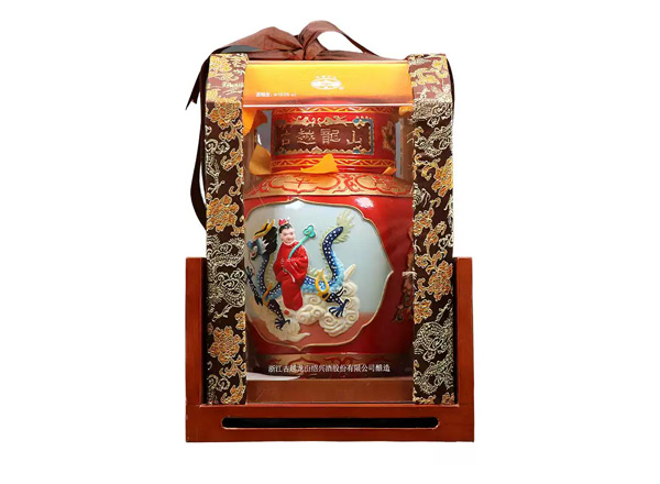 汕头古越龙山黄酒回收古越龙山状元及第二十年陈酿2.5L工艺浮雕黄酒